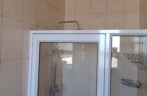 Lilongwe Cama Y Desayuno | Divine Heights Bed & B Area 43 Lilongwe