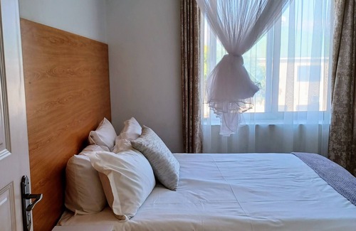 Lilongwe Cama Y Desayuno | Divine Heights Bed & B Area 43 Lilongwe