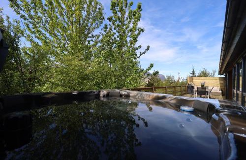 Talknafjordur Casa | Dixon Cabin nr. 7/Dixon sumarhús nr. 7 @Kirkjubraut