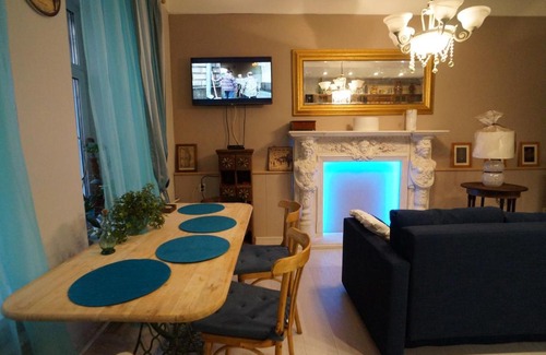 Kronverkskoe Apartamento | Dizainerskaia kvartira na Petrogradke