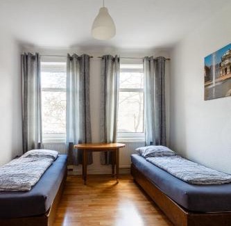 Gohlis Apartamento | DKN - Ihr Zuhause auf Zeit in Leipzig - Vollmöbliert - Waschmaschine - Wlan - Nähe Leipziger Zoo