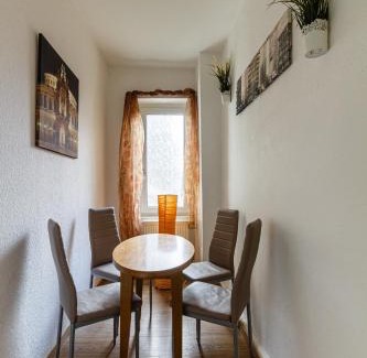 Gohlis Apartamento | DKN - Ihr Zuhause auf Zeit in Leipzig - Vollmöbliert - Waschmaschine - Wlan - Nähe Leipziger Zoo