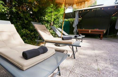 Gournay-sur-Marne Villa | DnE VILLA- DISNEY-PARIS - HOLIDAYS HOUSE - MAISON DE VACANCES - PISCINE - POOL- 6 CHAMBRES- 6 SDB - 6 BEDROOMS - 6 BATHROOMS