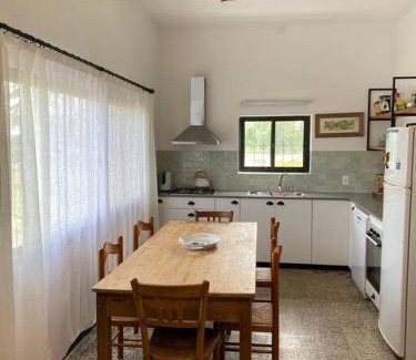 Mercedes Casa | Doña Hilda casa de campo