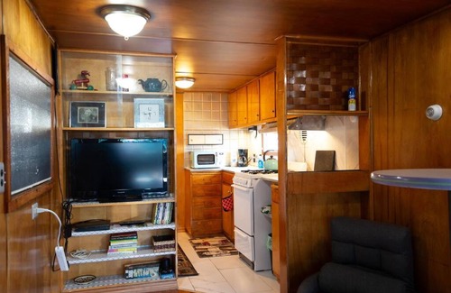 Spenard Otro | Do NOT BOOK - Not Operating