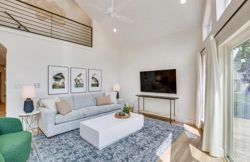 Cedar Creek Reservoir Casa | Dock and Fire Pit Cedar Creek Lakefront Retreat!