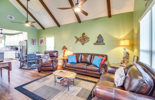 Midway Casa | Dock & Fire Pit: Waterfront Midway Retreat!