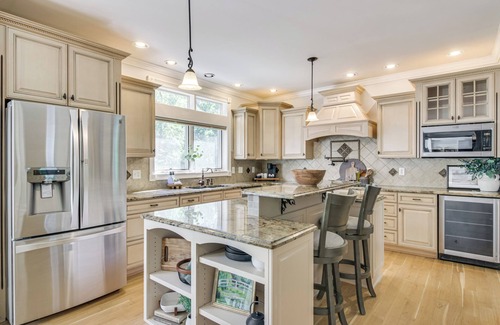 Rock Hill Casa | Dock & Home Theater: Pet-Friendly Lake Wylie Home