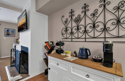 Ocean Ridge Condominio | Dog friendly 1st floor King bed in Ocean Ridge on 17th hole w/d arcade games