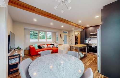 Pacific City Casa | Dog-friendly, brand-new shipping container home, steps from the beach