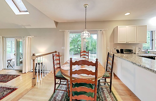 Marstons Mills Casa | Dog-Friendly Cape Retreat with Free WiFi, Gas Fireplace, and Updated Kitchen
