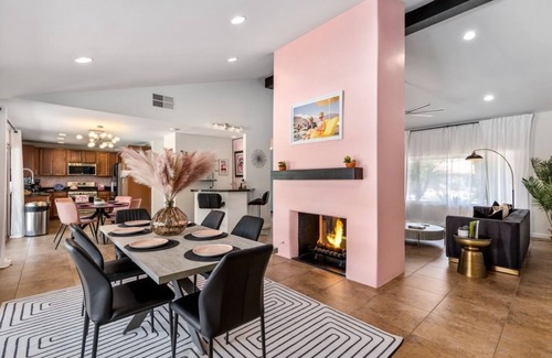 Sonora Sunrise Casa | Dog-Friendly Oasis with Pool in Palm Springs