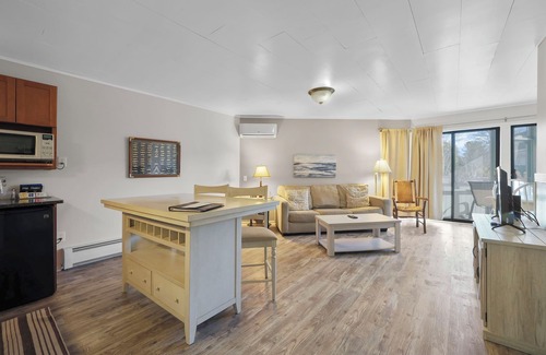 Charlevoix Condominio | ¿Por qué alquilar una habitación, cuando puede quedarse en una suite en el centro de Charlevoix?