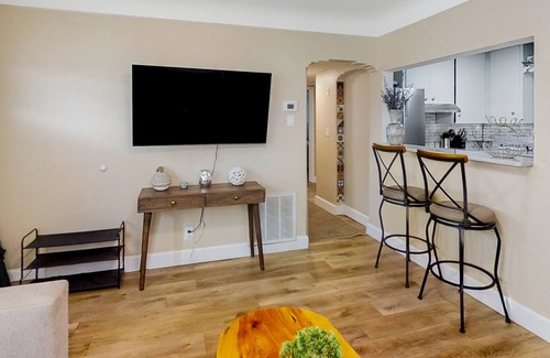 Bayview Casa | Dog-friendly retreat with a private hot tub, fenced yard, firepit, washer/dryer