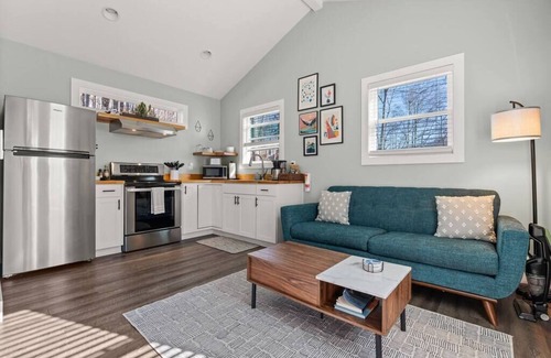 Swannanoa Apartamento | Dog Friendly Tiny Home 15 Min from Asheville's Best