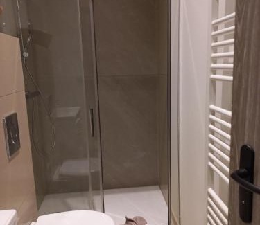 Reims Apartamento | DOGA Bel appartement 1er étage 4 personnes bebe