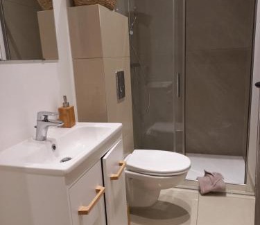 Reims Apartamento | DOGA Bel appartement 1er étage 4 personnes bebe