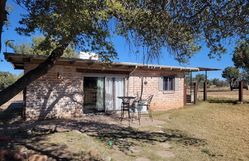 Sonoita Casa | Dogwood Flats - A cozy guest house in the oak trees!