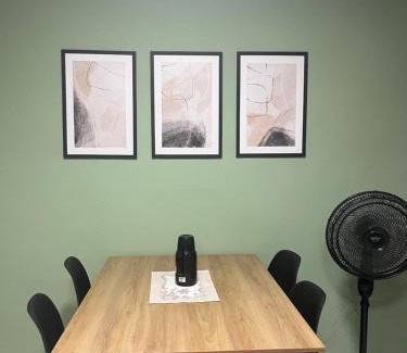 Imperatriz Apartamento | Dois quartos com ar, dois banheiros, duas camas de casal