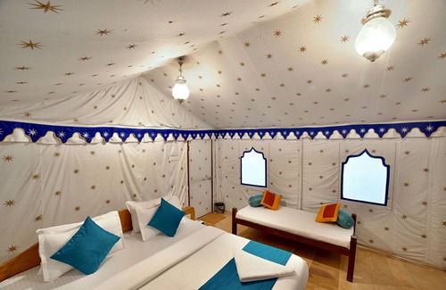 Khuri Hotel | Dolatgarh Desert Camp