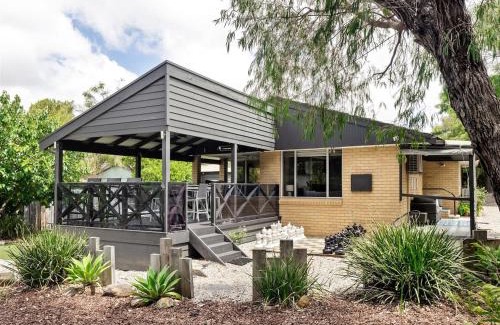 Dunsborough Casa | Dolce Vita - A Beachside Family Garden Retreat