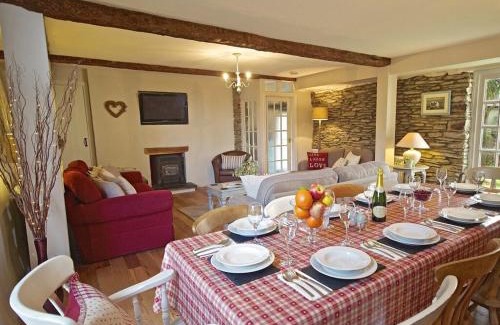Hele Casa | Dolly's Barn at Higher Mullacott