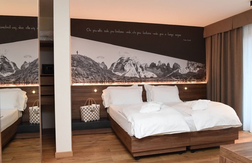 Pinzolo Hotel | Dolomeet Boutique Hotel