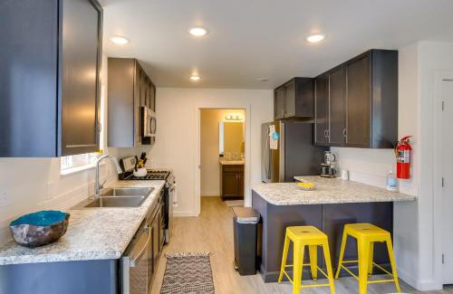 Lewis Casa | Dolores Townhome with Mountain Views Near River!