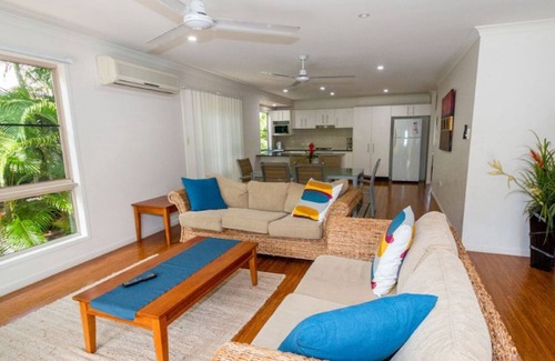 Horseshoe Bay Casa | Dolphin Escape Holiday House