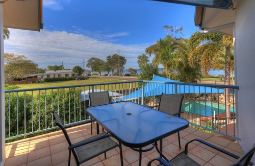 Tin Can Bay Apartamento | Dolphin Waters Tin Can Bay