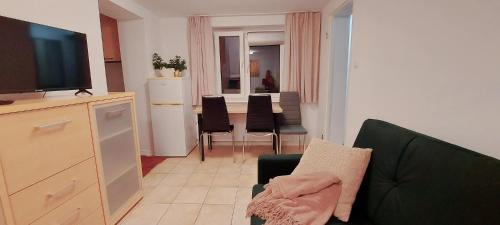 Elblag Apartamento | Dom przy świerku