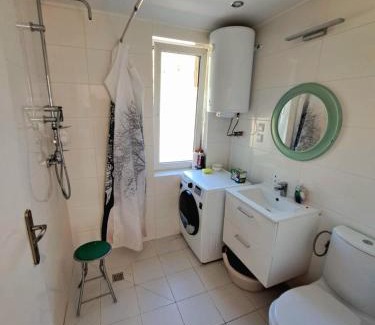 gmina Lubien Casa | Dom z tarasem wśród pól i lasu - przestronny salon, blisko natury