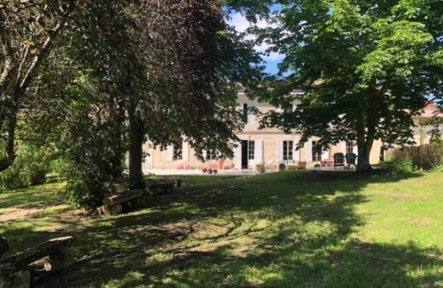 Saint-Sulpice-et-Cameyrac Casa | DOMAINE DU MOULIN D'ANDRAUT Bordeaux-horses-golf-St Emilion
