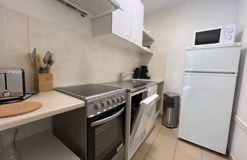 Sauve Cabaña | Rural-Figuier Jardin-Club-Baño con ducha-Vista al campo