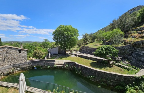 Sauve Cabaña | Rural-Figuier Jardin-Club-Baño con ducha-Vista al campo