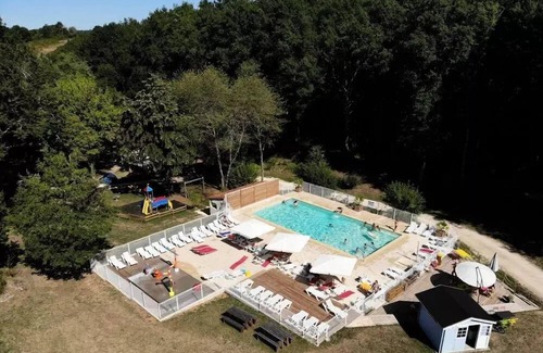 St-Sulpice-de-Mareuil Casa | Domaine de Corneuil *** - Mobile home Premium Verveine - 2 bedrooms + terrace 11.25 m2 6 people