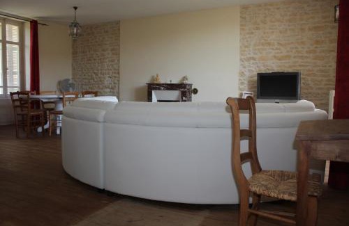 Asnieres-la-Giraud Apartamento | Domaine de la Laigne - Spa
