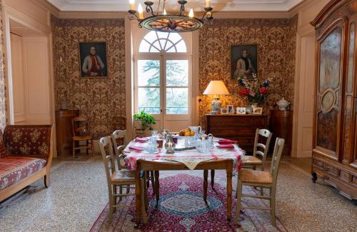 Les Echets Cama Y Desayuno | Domaine de Montclair