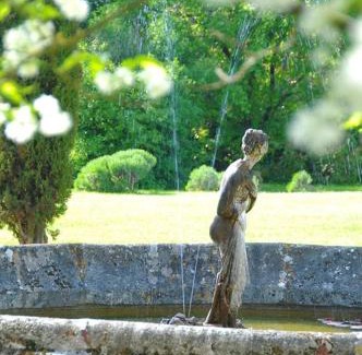 Saint-Denis-du-Pin Cama Y Desayuno | Domaine de Rennebourg