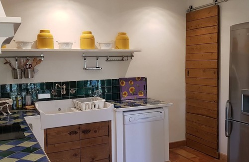 Avignon Apartamento | Domaine de Rhodes - Locations de Vacances / Vacation Rentals