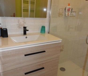 Vaux-en-Beaujolais Casa | Domaine des Gardette