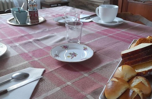 Lagnes Cama Y Desayuno | Domaine Les Peupliers. Chambre Manon
