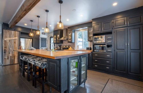 Saint-Jean-de-Matha Chalet De Esquí | Domaine Ormes| Hot Tub | Lake | Pool Table | Kayak