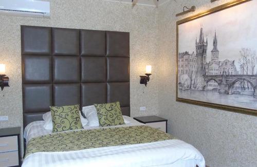 Ukhta Hotel | Domashny Ochag