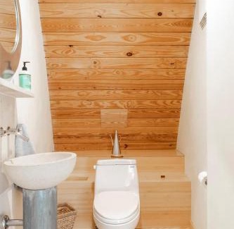 New Paltz Casa | Dome Compound with Hot Tub, Piano and Rock-Climbing Gym