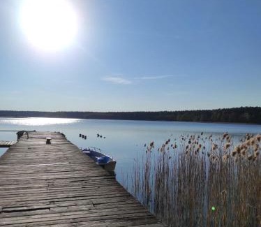 Pisz Casa | Domek z jacuzzi,kajaki i rowery,sauna -Malinowy Reset