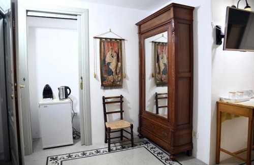 Nuoro Casa | Domo Peonia Bianca