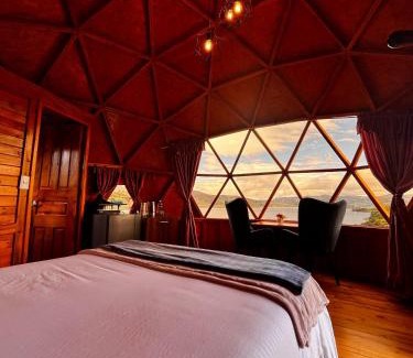 Aquitania Otro | Domos lago Muisca Xue