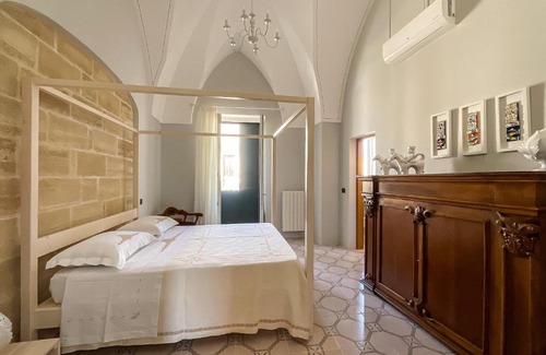 Martano Cama Y Desayuno | Domus Trinchese Dimora Storica