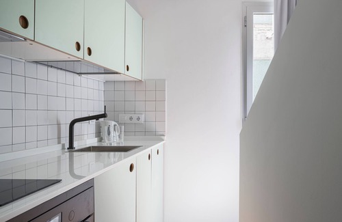 Doctor Barraquer-Grupo Renfe-Policlinico Apartamento | Don Fadrique Apartments by Olala Homes